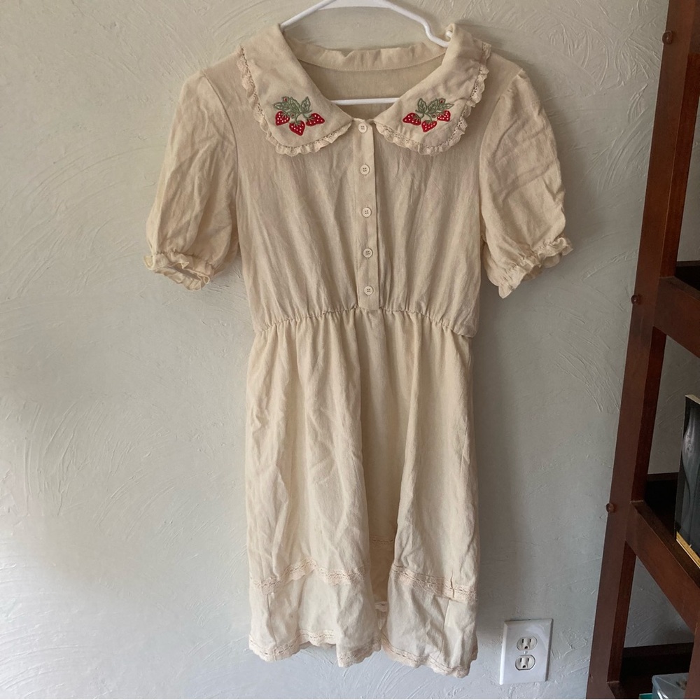 Strawberry babydoll collar dress